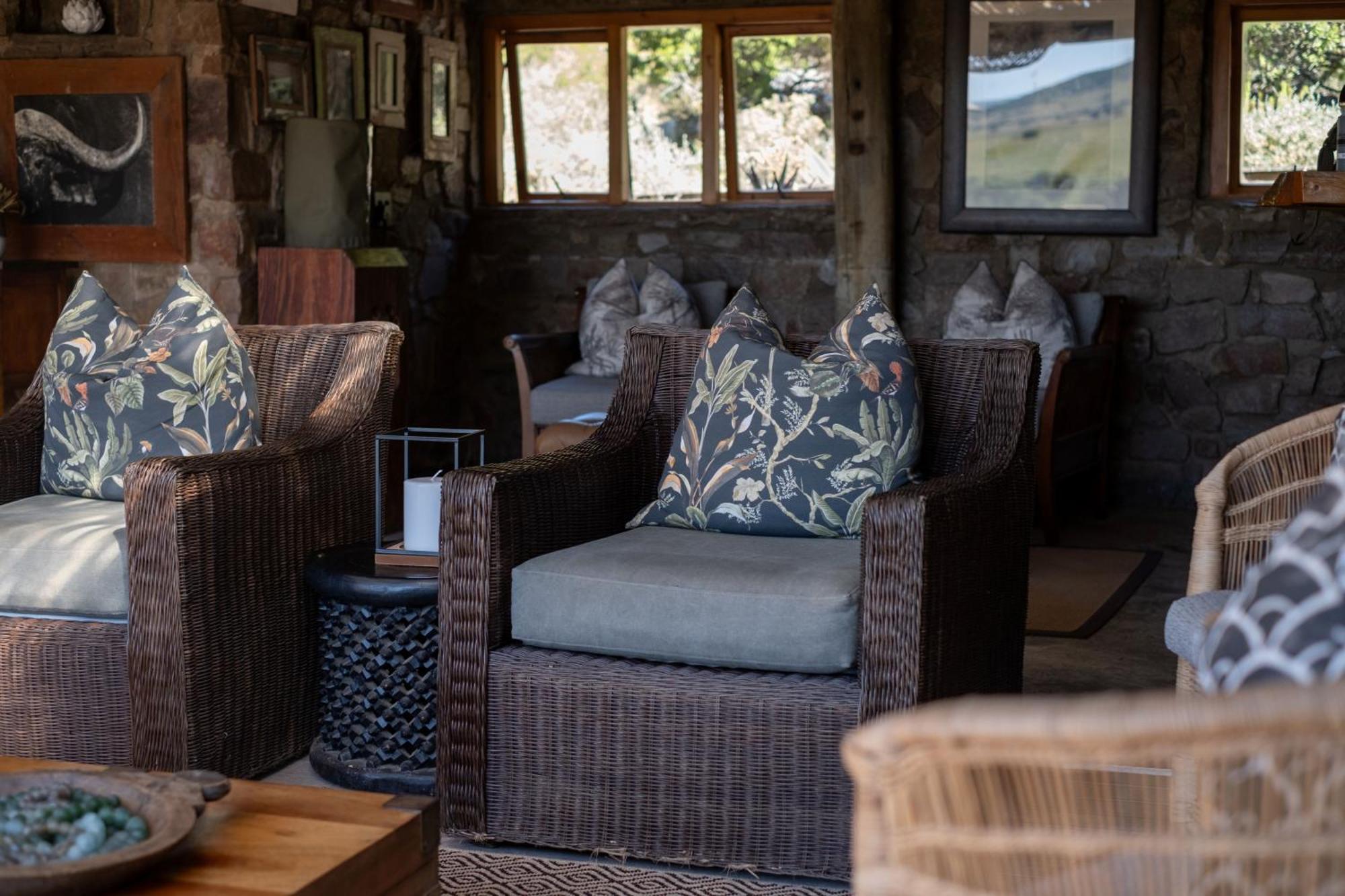 Lodge Hillsnek Safari Camp - Amakhala Game Reserve *